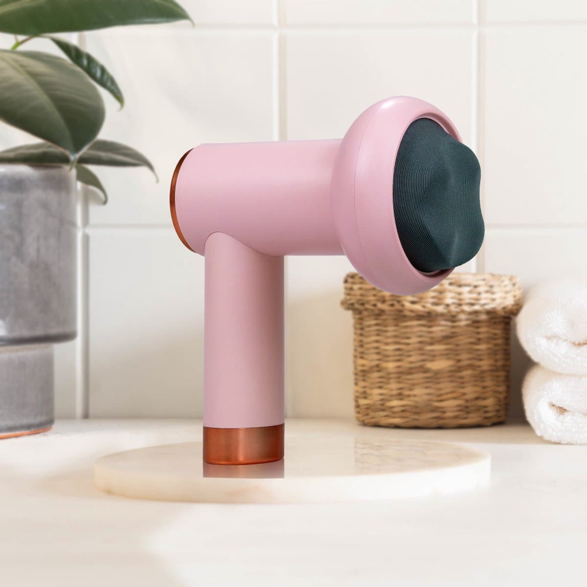 Massage Gun Professioneel - Incl. 5 Massagekoppen - Massage Apparaat - Massage Pistool - Peach Beauty thumbnail 6