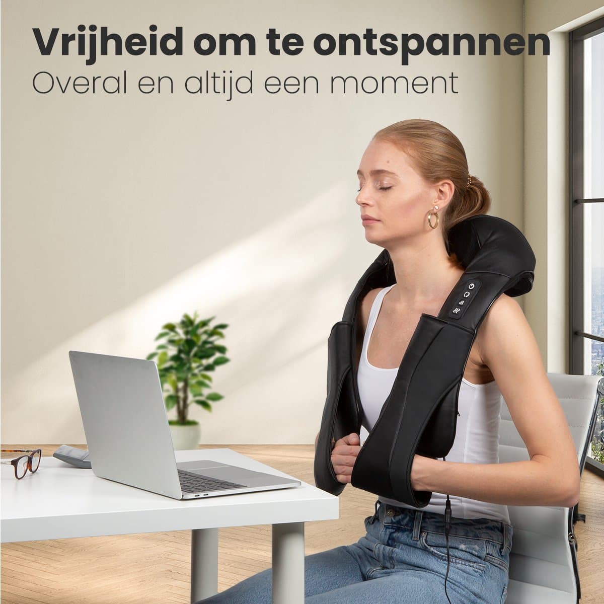 Auronic Shiatsu Massagekussen - Elektrisch Nekmassage Apparaat - Infrarood Warmtefunctie - Nek en Schouder Massage apparaat - Massage Apparaten - Zwart thumbnail 5